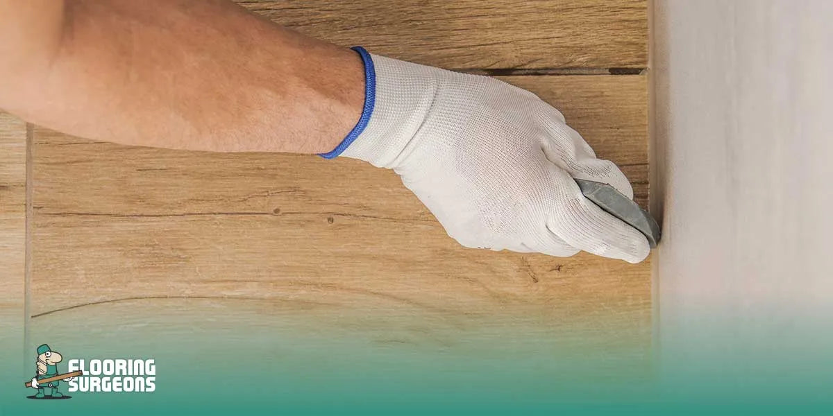fill in gaps in laminate flooring