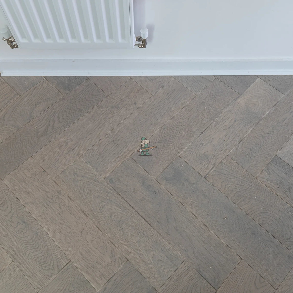 Grey Brushed Oak 150mm Engineered Herringbone – close-up of the surface (2)