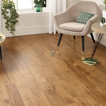 Golden Oak Hand Scraped 125mm Solid Plank – image 2