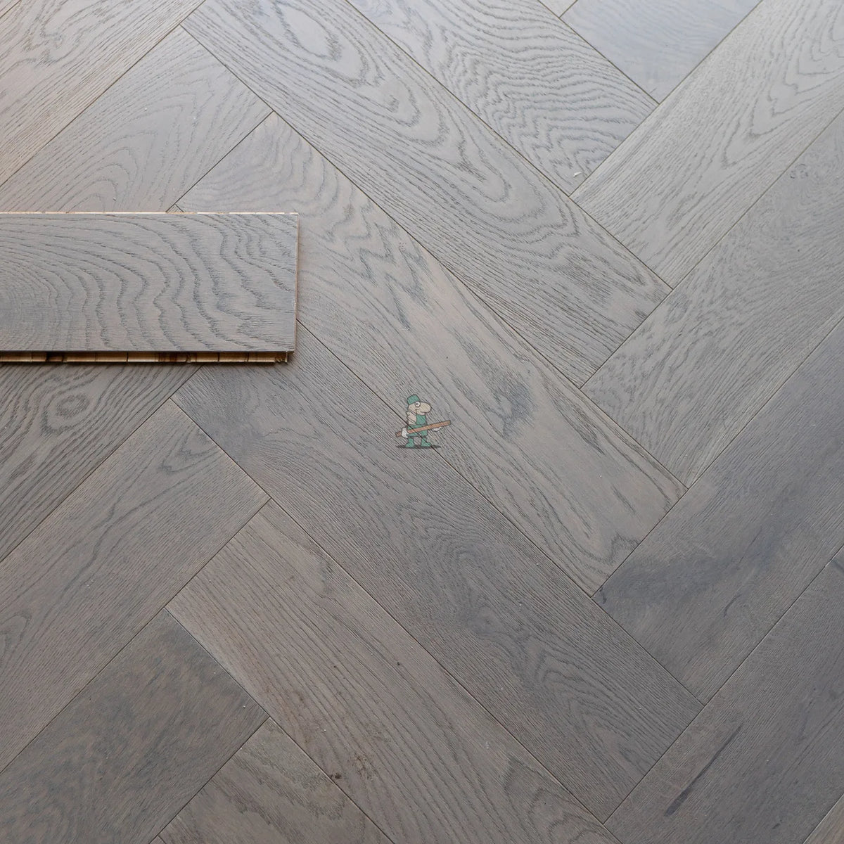 Grey Brushed Oak 150mm Engineered Herringbone – close-up of the surface