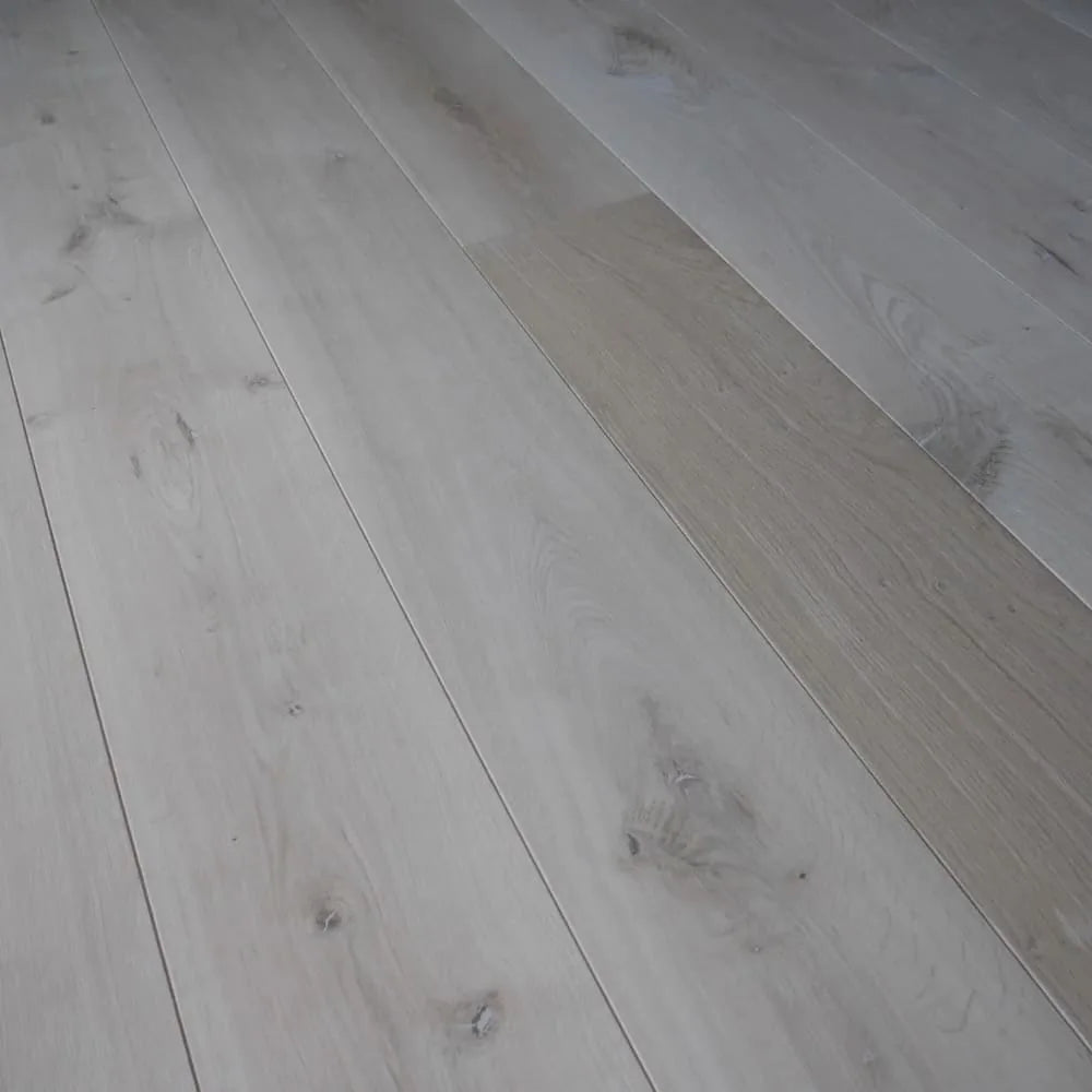 Unfinished Oak 190mm Engineered Plank – image 1
