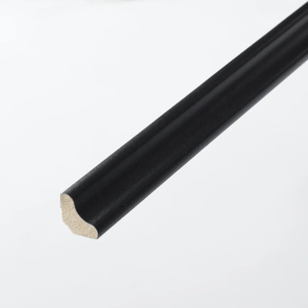 18mm Thick MDF Black Scotia Beading – image 1