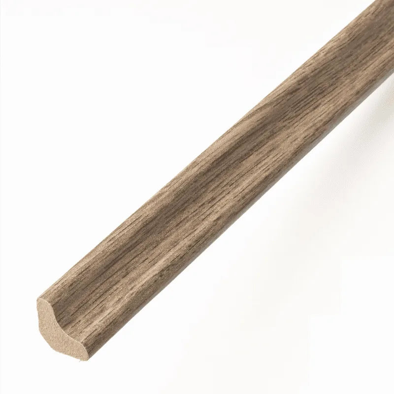18mm Thick MDF Dark Beige Oak Scotia Beading – image 1