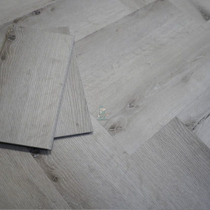 Boston Grey Oak Herringbone Click LVT – image 4