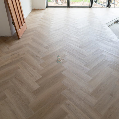 Nevada Ash Herringbone Click LVT – image 11