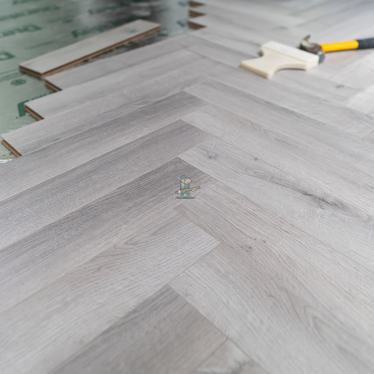 Castle Grey Oak Herringbone 12mm Laminate – image 3