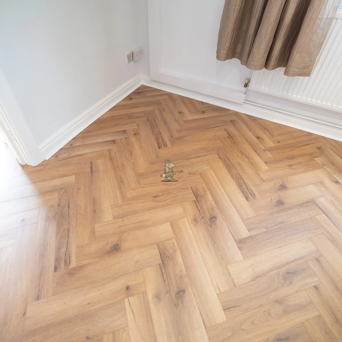Regency Oak Herringbone 12mm Laminate – image 2