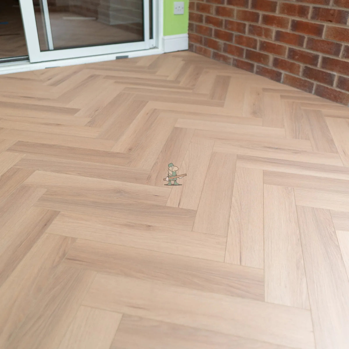 Classic Oak Herringbone 12mm Laminate – image 5