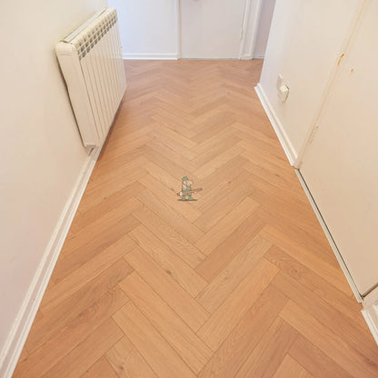 Sunset Oak Herringbone 12mm Laminate – image 6