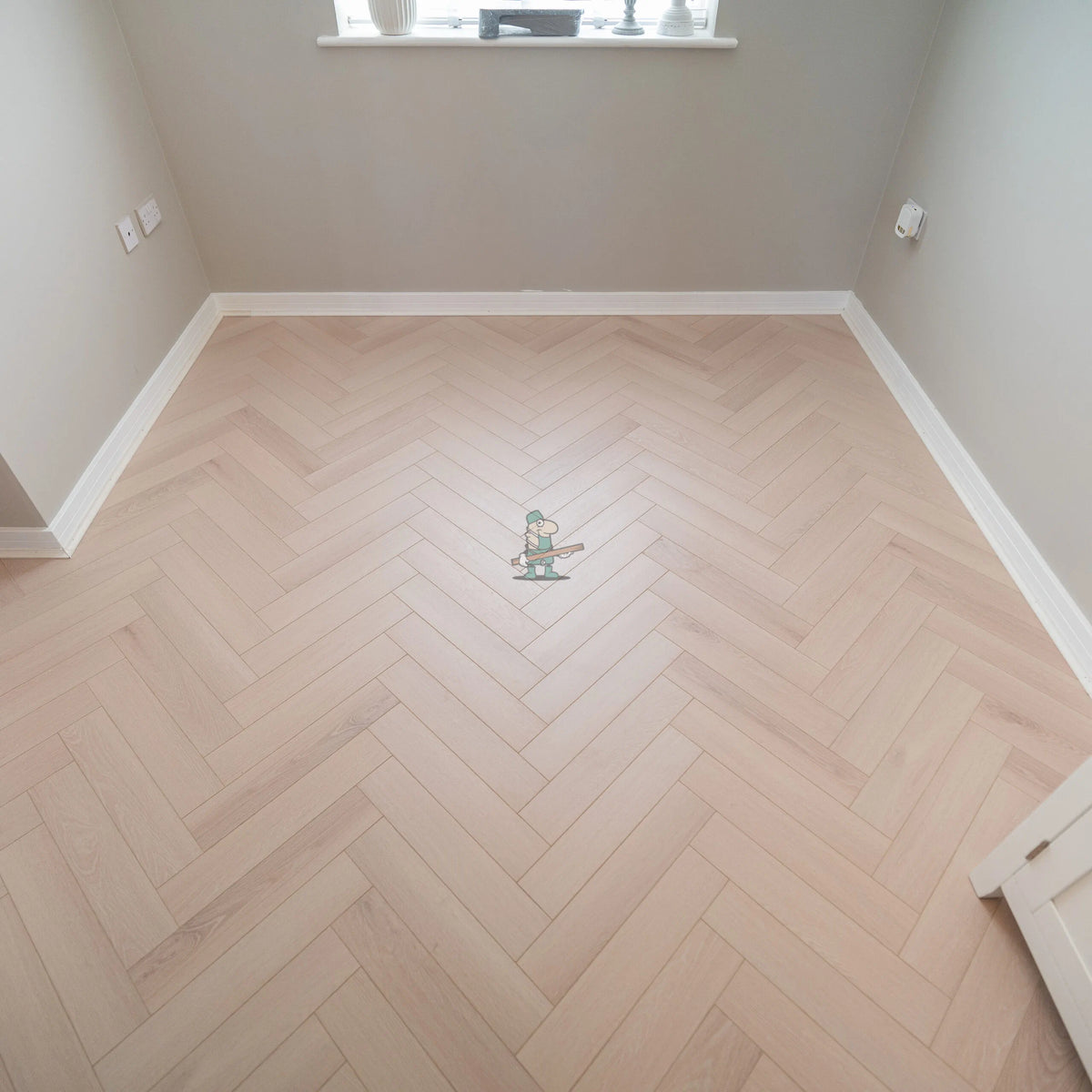 Linen Oak Herringbone 12mm Laminate – image 8