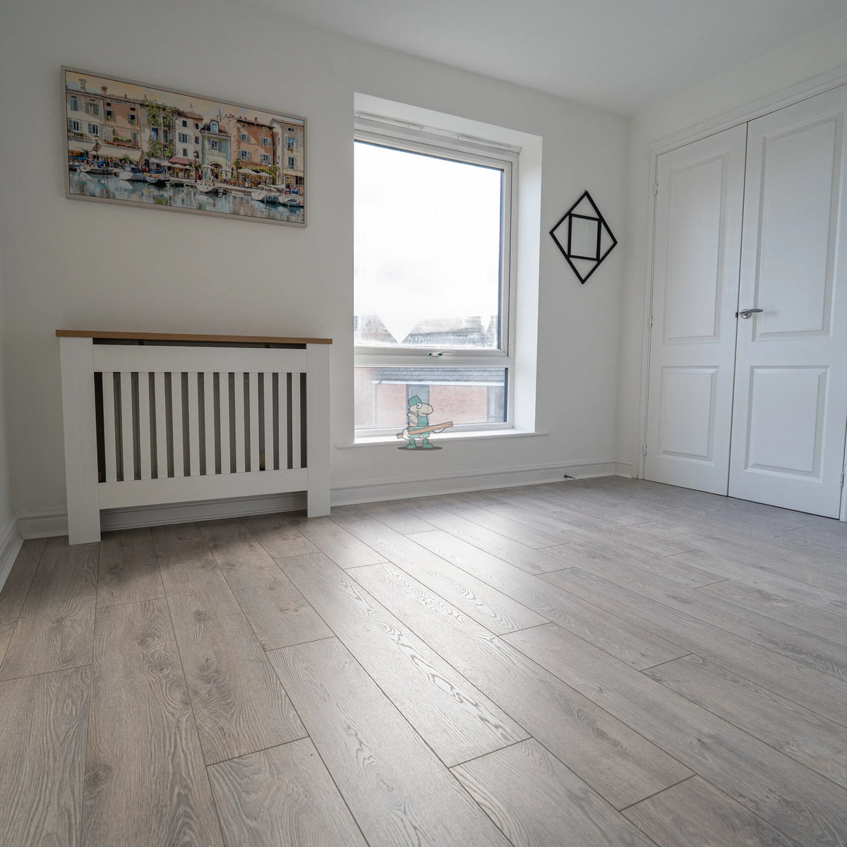 Porcini Oak 12mm Laminate – image 3
