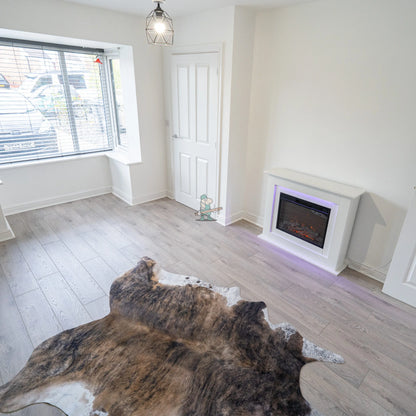 Porcini Oak 12mm Laminate – image 6
