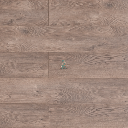 Excelsa Oak 12mm Laminate – image 5