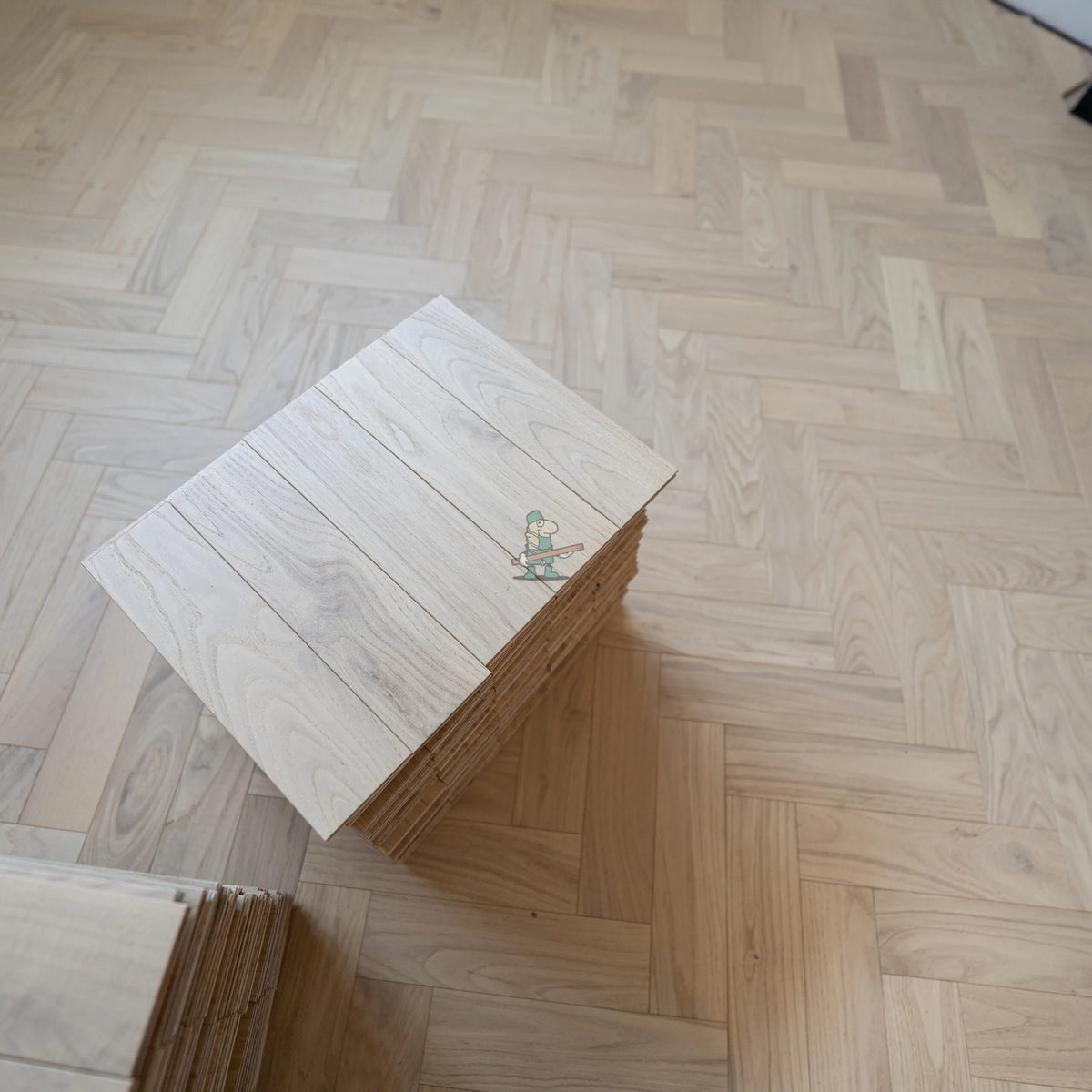 Fairlight Oak 80mm Engineered Herringbone – image 3