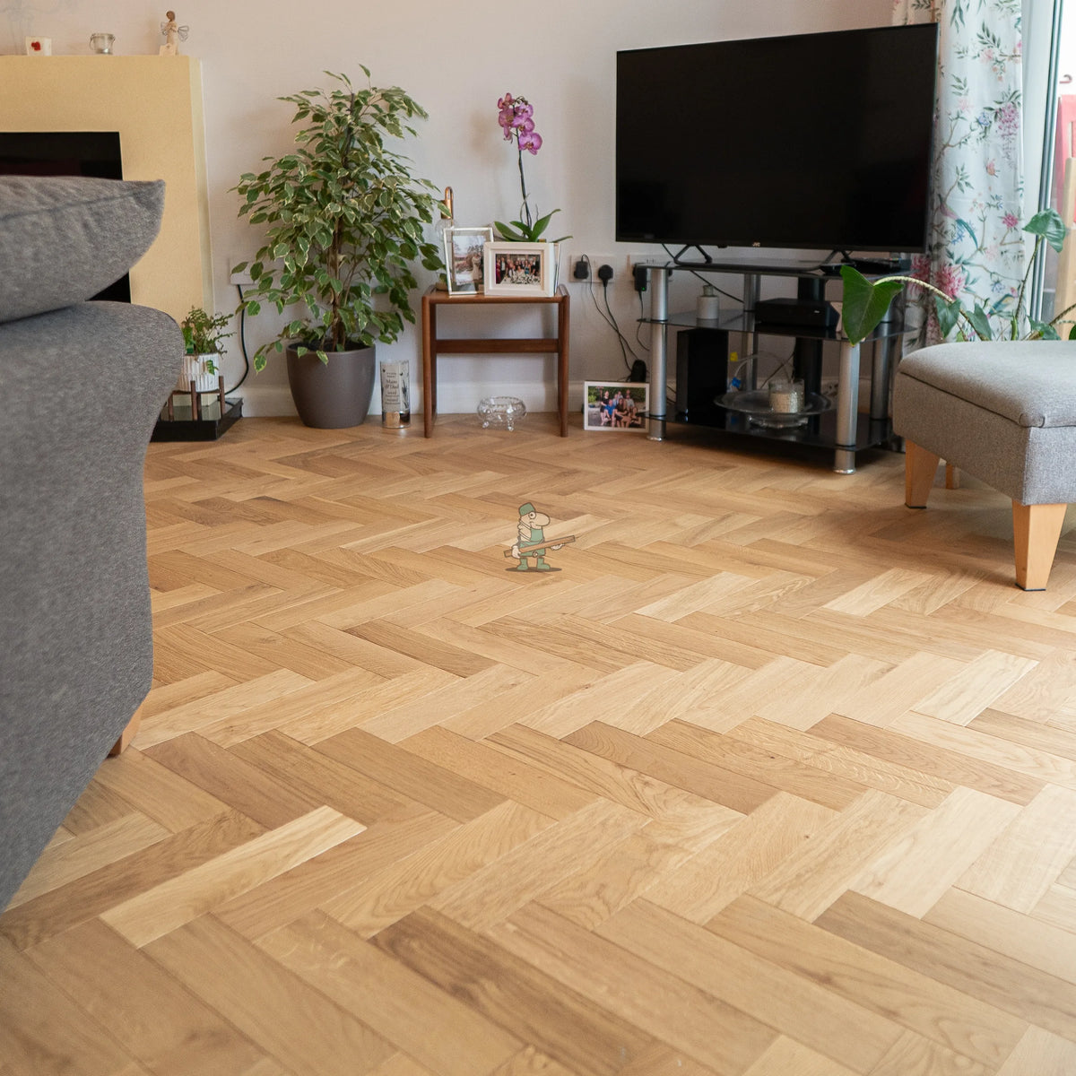 Meadow Oak 80mm Engineered Herringbone – image 3