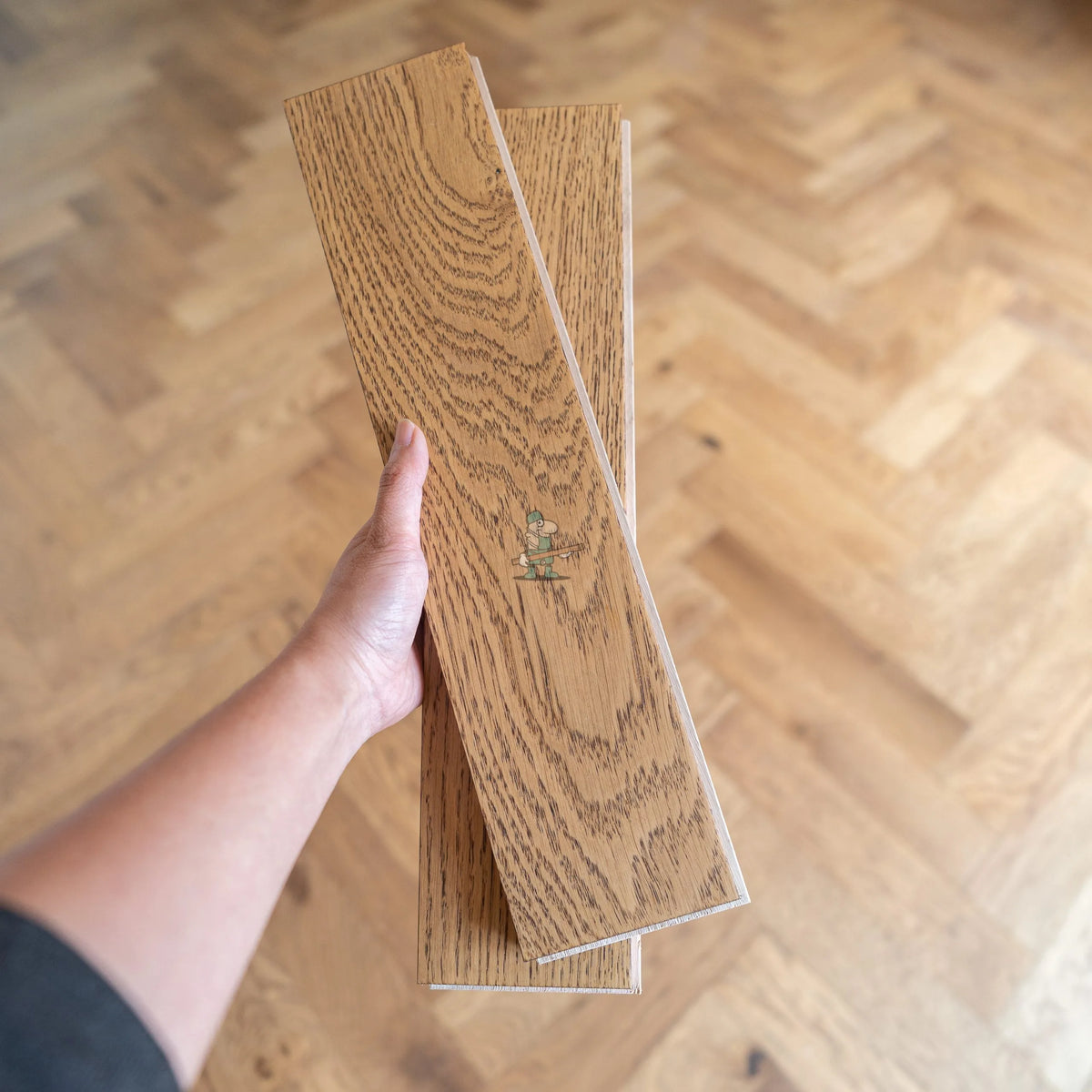 Cottage Oak 90mm Engineered Herringbone – image 6