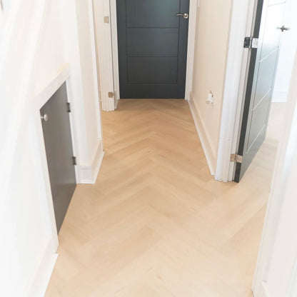 Dutch White Oak Herringbone Click LVT – image 1