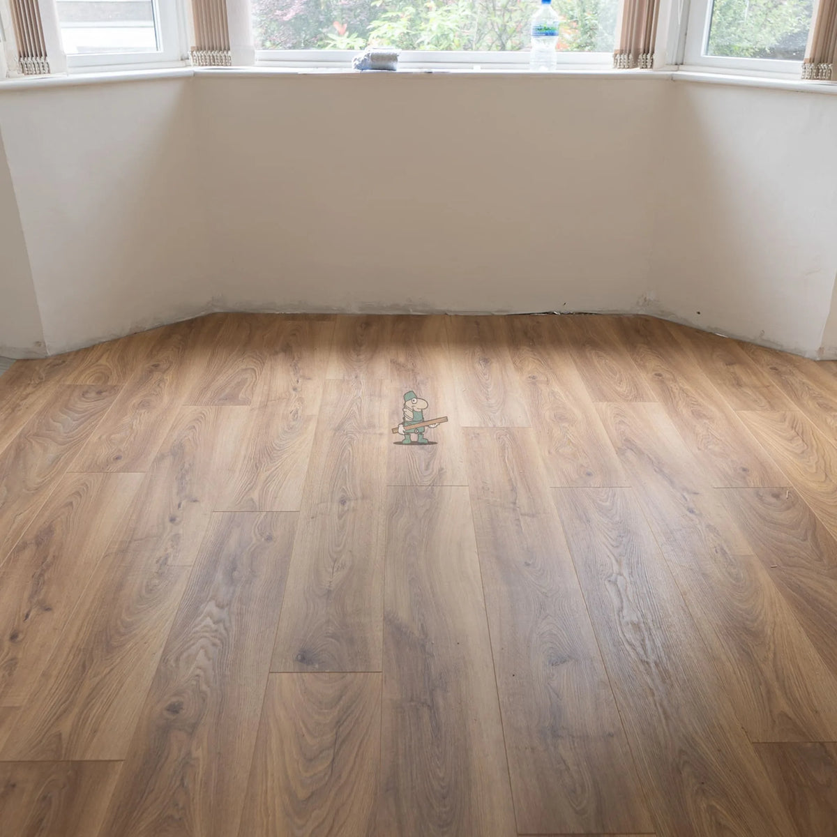 Natural Medium Oak 12mm Laminate – image 8