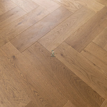 Caramel Oak 150mm Engineered Herringbone – image 2