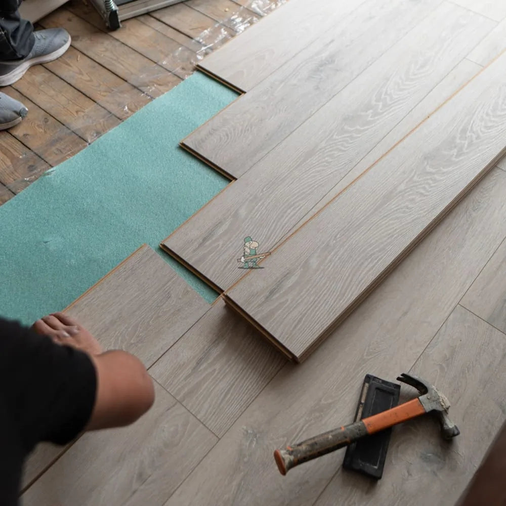 Weathered White Oak 12mm Laminate – image 7