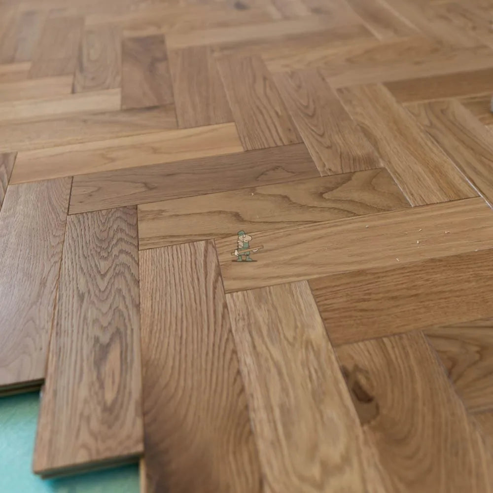 Natural Brushed Oak 90mm Engineered Herringbone, 18/4mm – image 13
