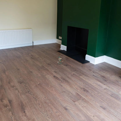 Chestnut Oak 12mm Laminate – image 8