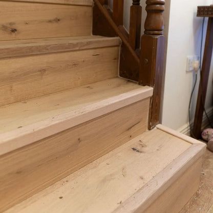 8mm Thick Real Wood Solid Oak Stair Lipping 2.7m – image 5