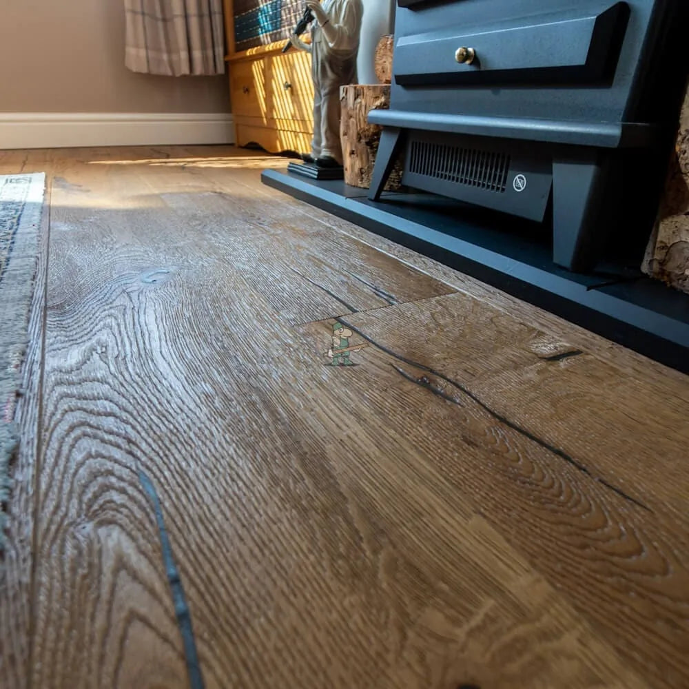 Medium Oak Distressed 190mm Engineered Plank – image 11