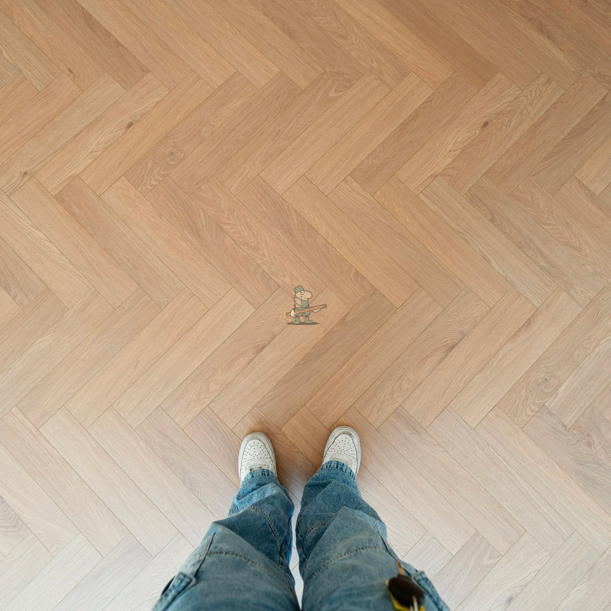 Sunset Oak Herringbone 12mm Laminate – image 3