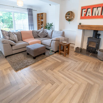 Grey Beige Oak Herringbone 12mm Laminate – image 11