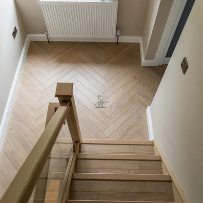 Desert Oak Herringbone 12mm Laminate – image 9