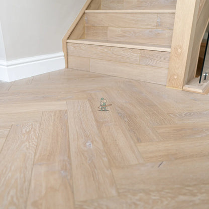 Desert Oak Herringbone 12mm Laminate – image 8