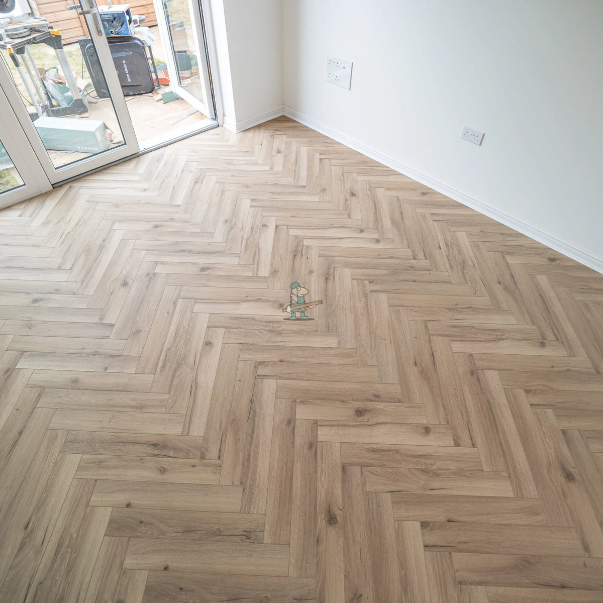 Haze Oak Herringbone 12mm Laminate – image 6