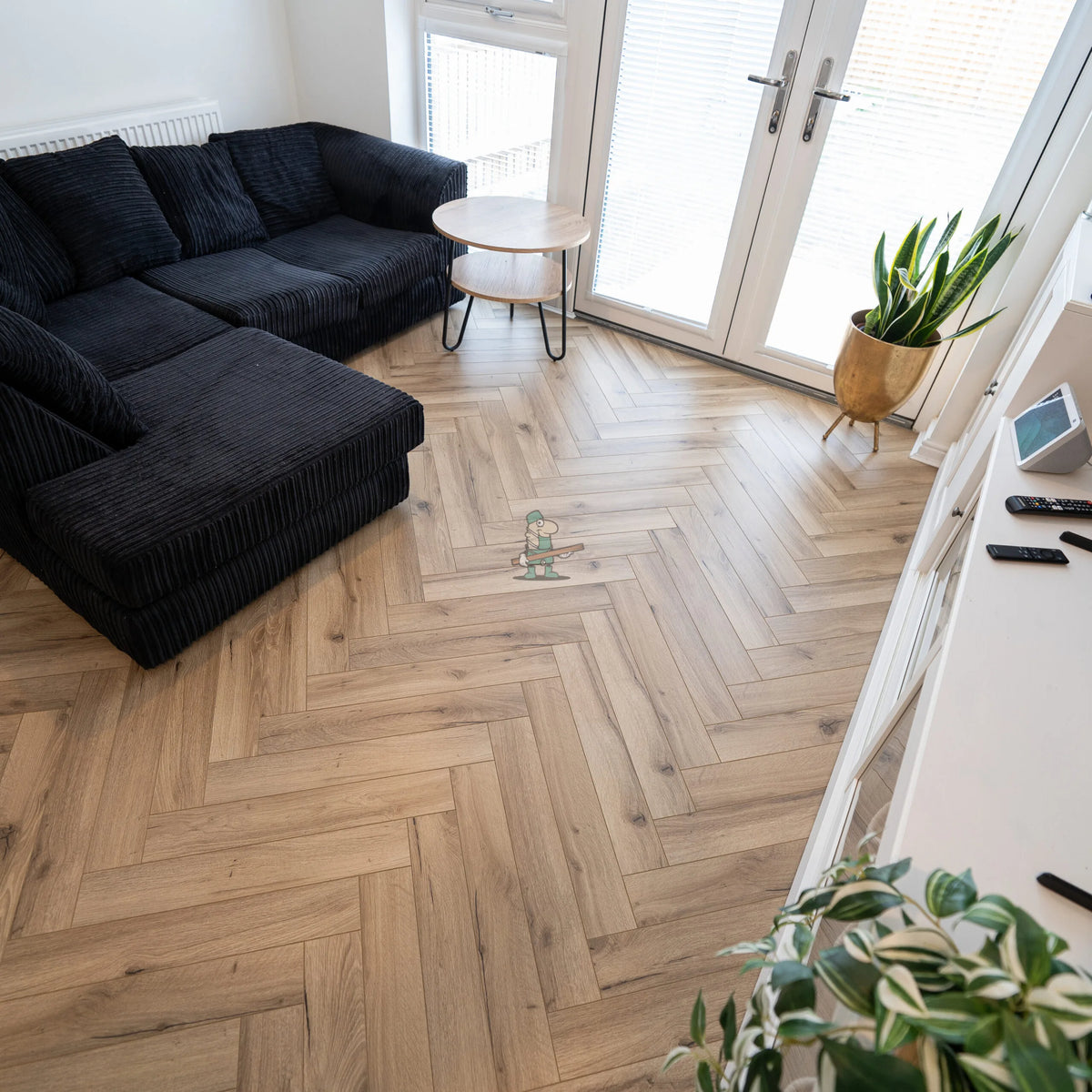 Haze Oak Herringbone 12mm Laminate – image 9