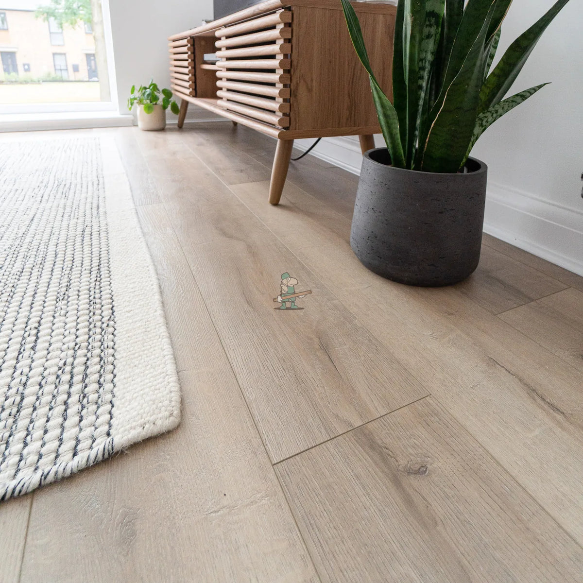 Grey Beige Oak 12mm Laminate – image 6