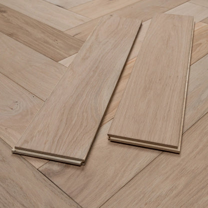 Unfinished Oak 125mm Engineered Herringbone – image 4