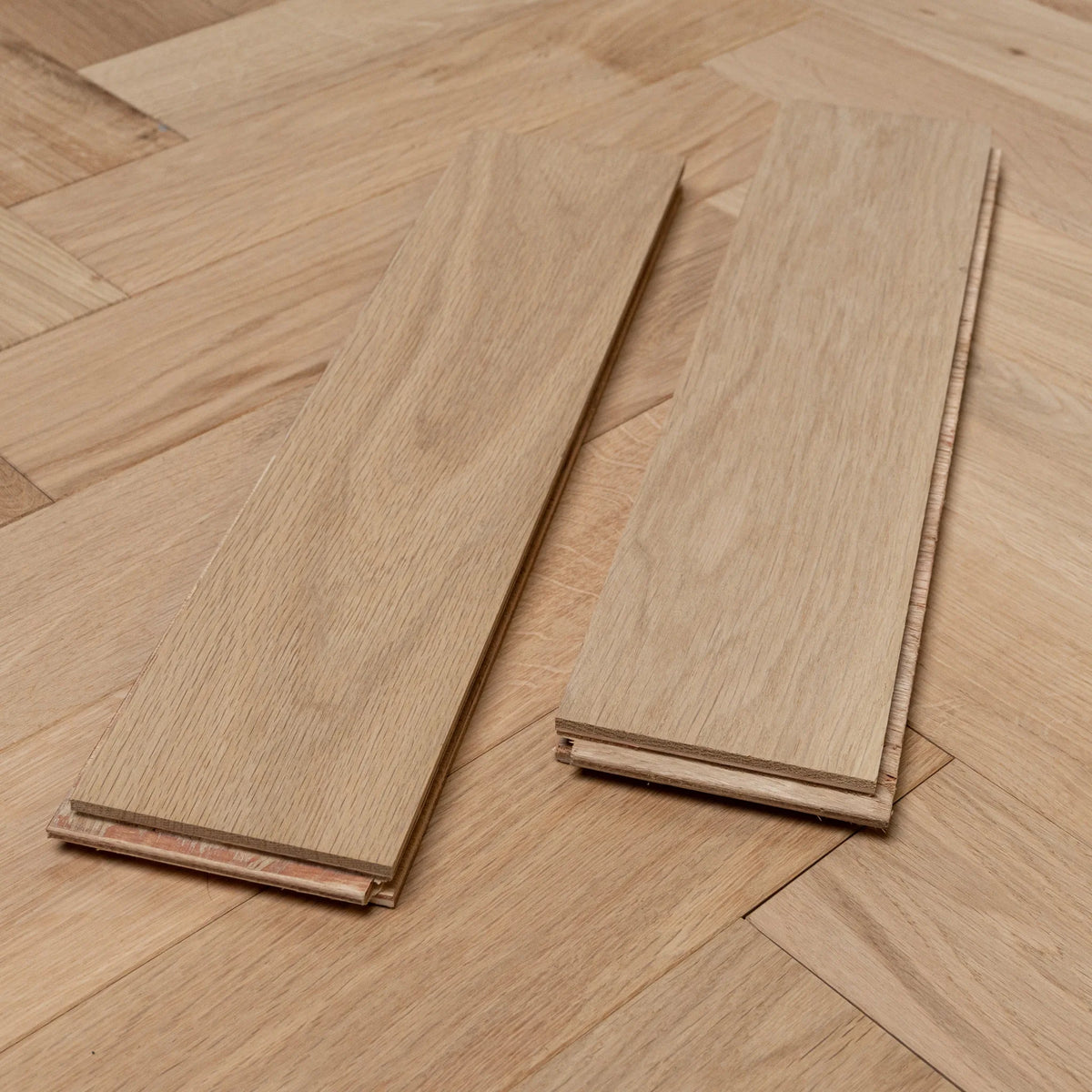 Unfinished Oak 90mm Engineered Herringbone, 18/4mm – image 4