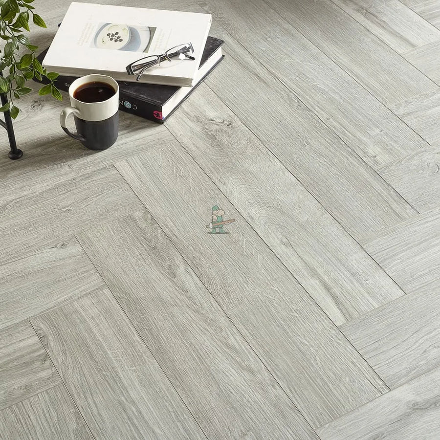 Arctic Oak Herringbone Click LVT – image 1