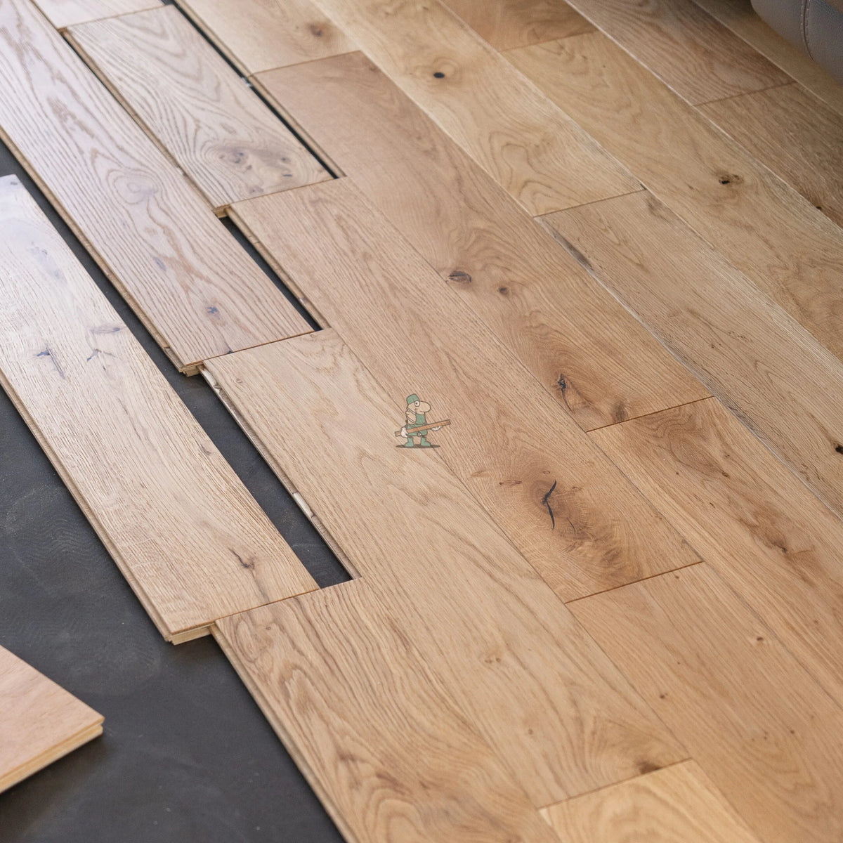 Natural Brushed Lacquered Oak 125mm Engineered Plank – image 7