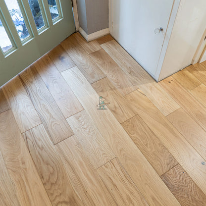 Natural Brushed Lacquered Oak 125mm Engineered Plank – image 6