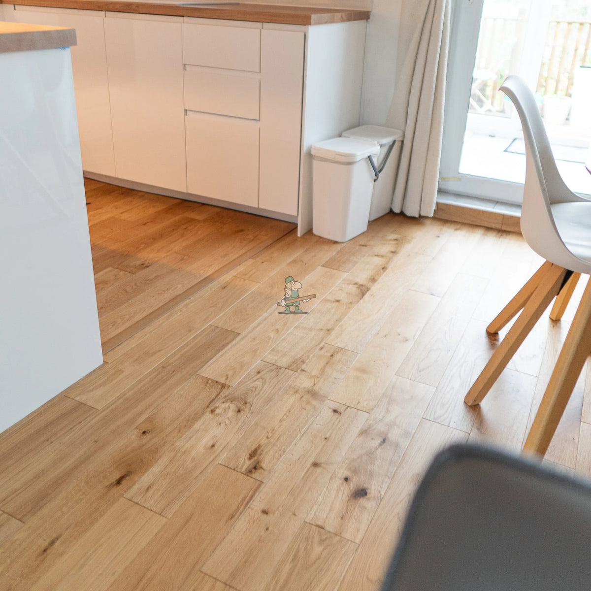 Natural Brushed Lacquered Oak 125mm Engineered Plank – image 3