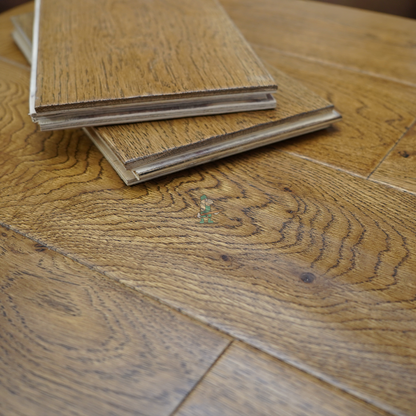 Golden Oak Hand Scraped 150mm Engineered Plank – image 2