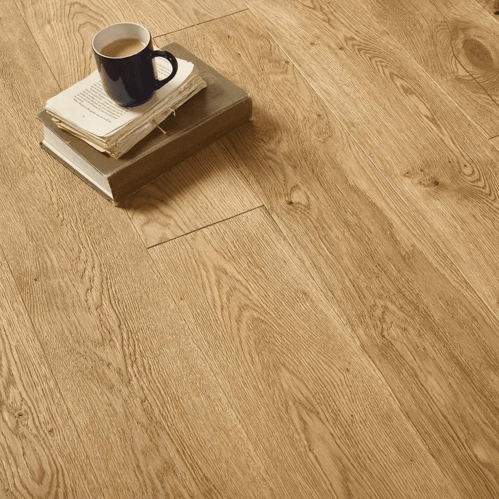 Brushed Natural Oak Hand Scraped 180mm Engineered Plank – image 1