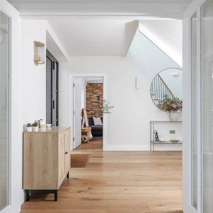 Natural Brushed & Oiled Oak 190mm Engineered Plank – image 2