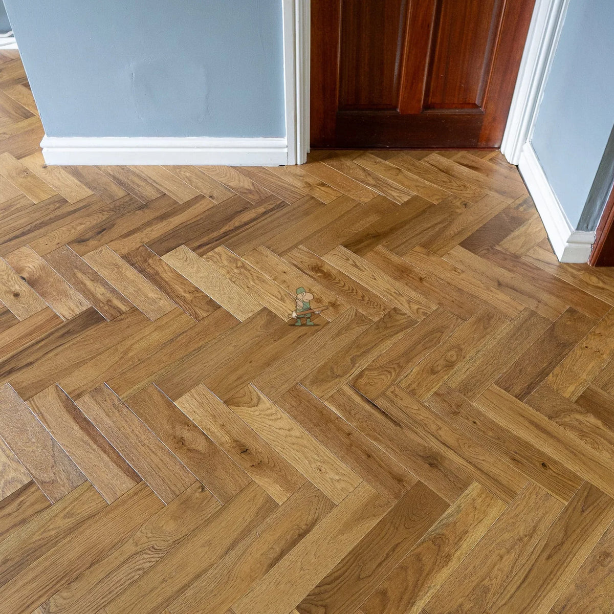 Golden Wheat Oak 90mm Engineered Herringbone – image 5
