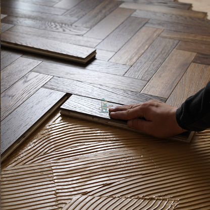 Grizzly Montreux Oak 70mm Engineered Herringbone – image 18