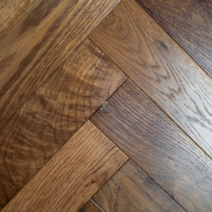 Grizzly Montreux Oak 70mm Engineered Herringbone – image 15