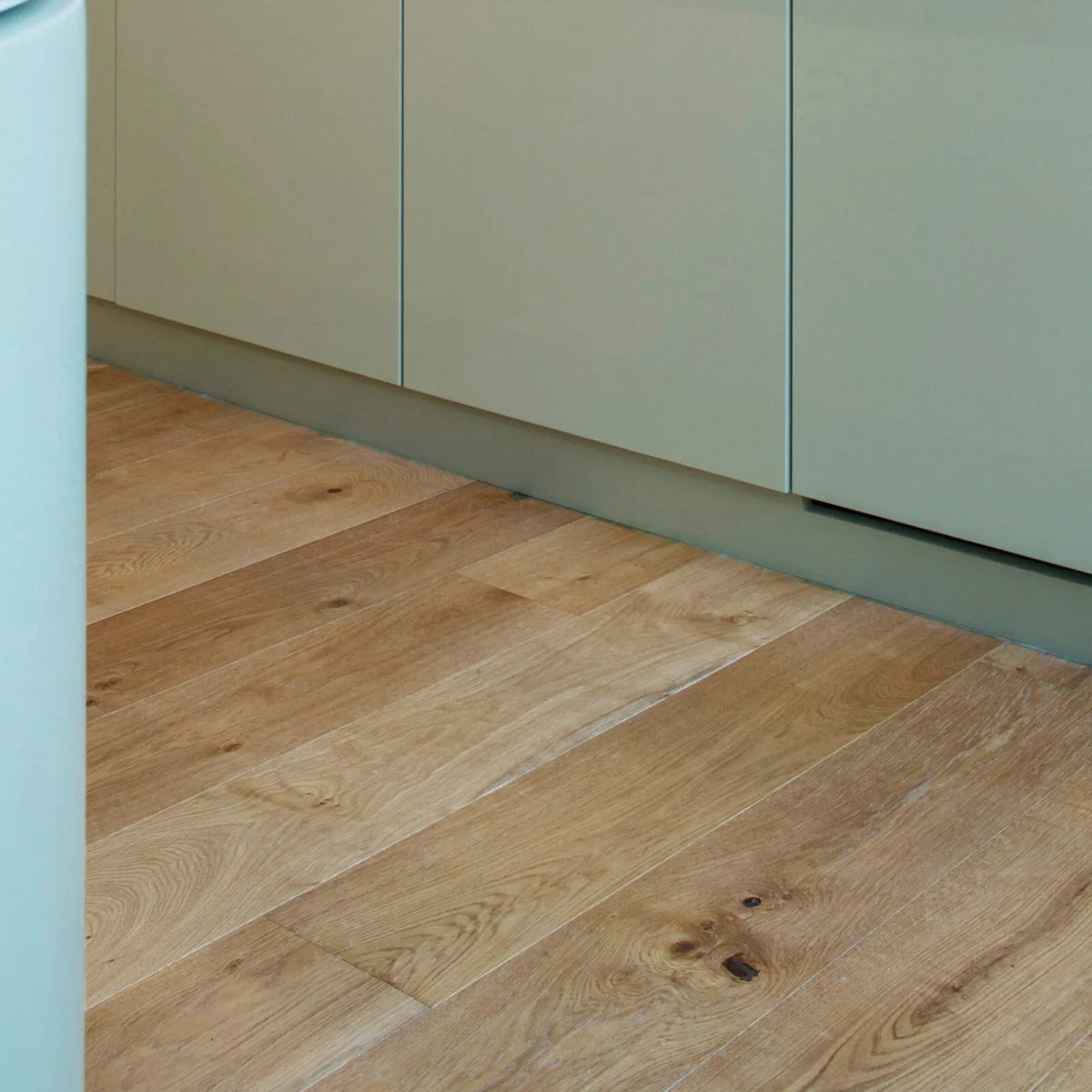 Signature Brushed & Oiled Oak 190mm Engineered Plank – image 6