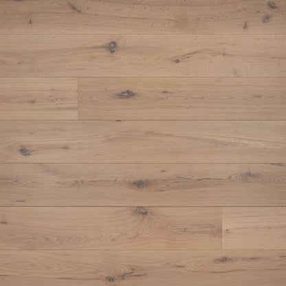 White Oiled Oak 190mm Engineered Plank – close-up of the surface (4)