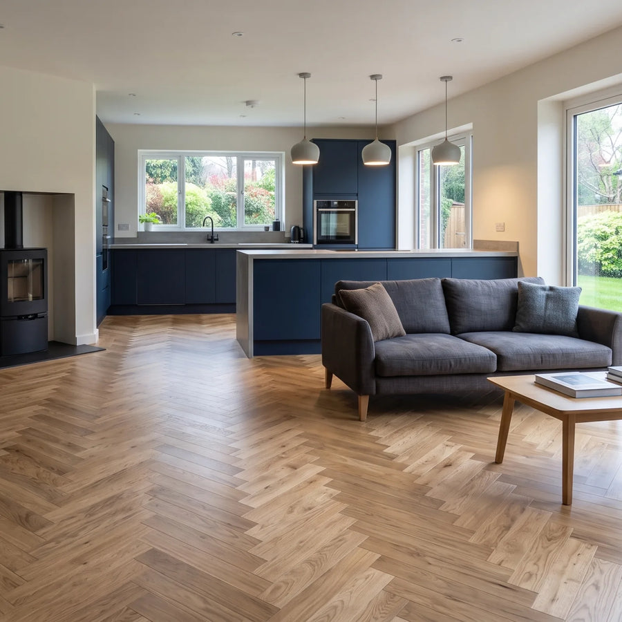 Natural Smooth Oak 90mm Engineered Herringbone – image 1